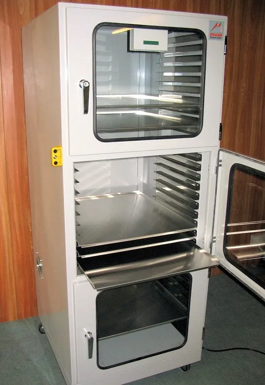 Mekko AD-303 high-capacity 3-door floor standing dry storage cabinet